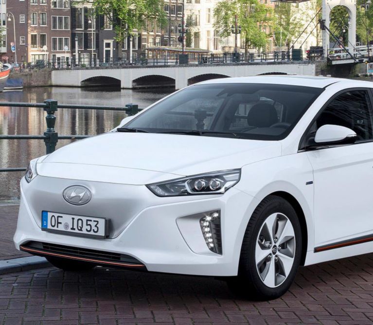 Hyundai ioniq store electric comfort